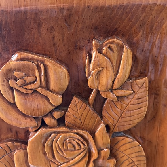 Art Vintage Hand Carved Flower Wall Hanging Plaque, 12” x 12”, Excellent Con… - Picture 8 of 9